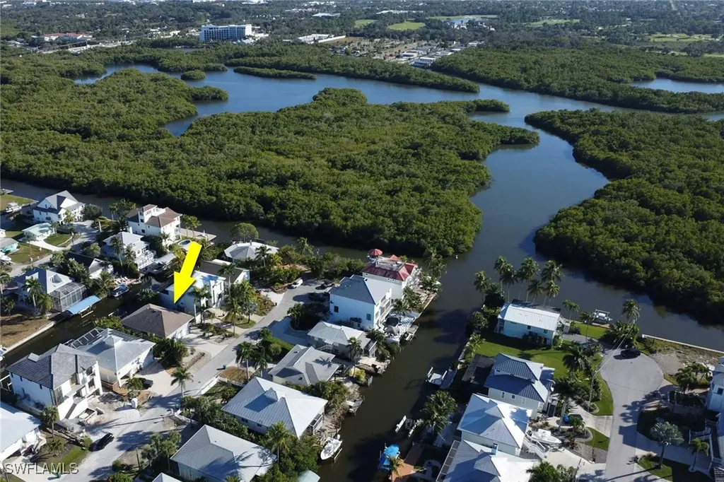 1282 Belaire Court W Naples FL 34110