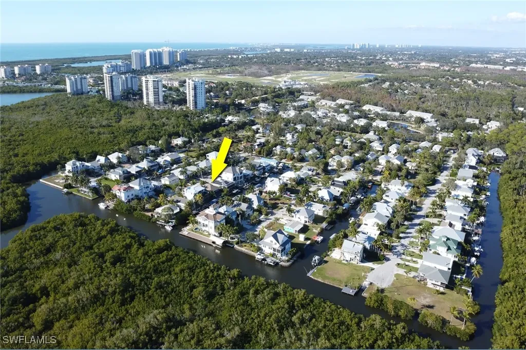1282 Belaire Court W Naples FL 34110
