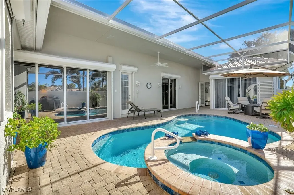 6151 Ashwood Lane Naples FL 34110