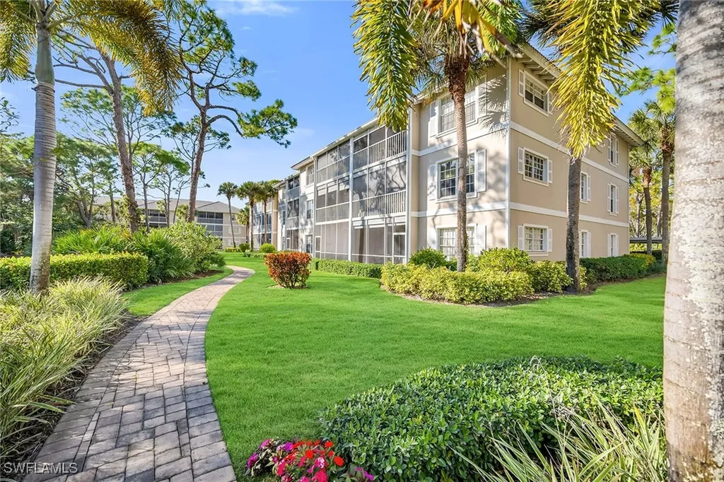 322 Sugar Pine Lane Naples FL 34108