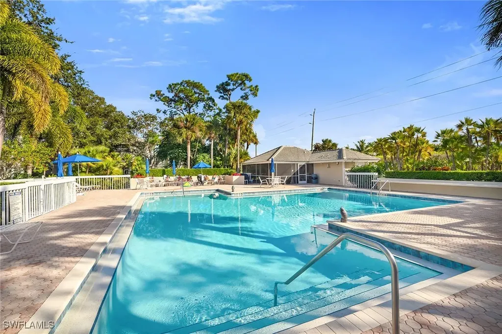 322 Sugar Pine Lane Naples FL 34108