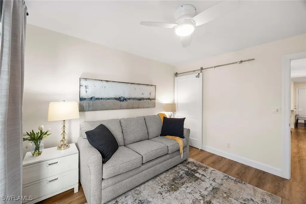 766 Central Avenue Naples FL 34102