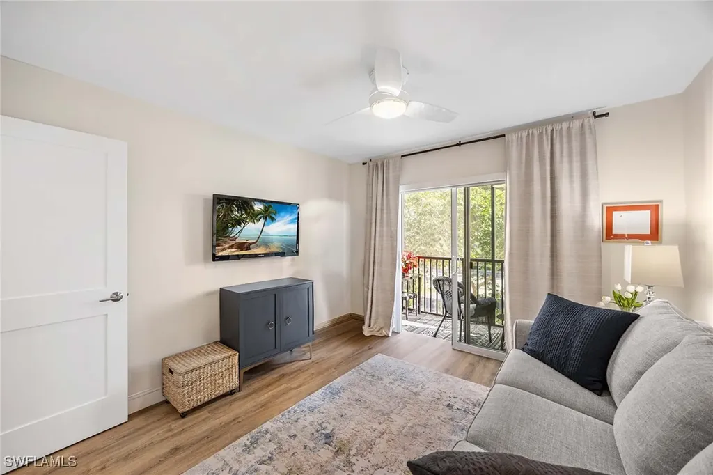 766 Central Avenue Naples FL 34102