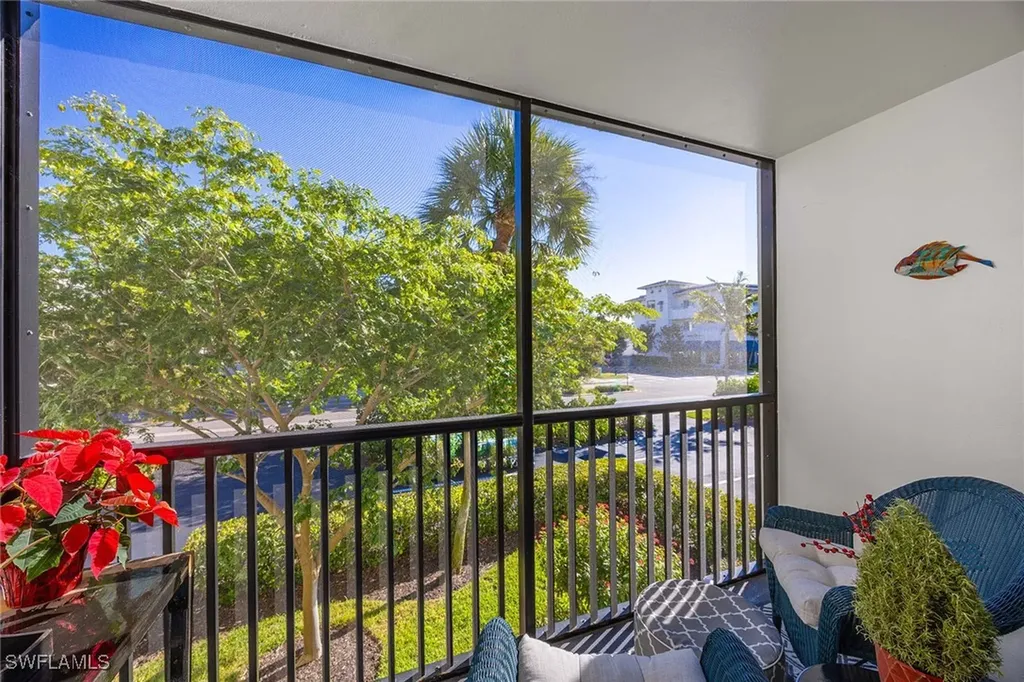 766 Central Avenue Naples FL 34102