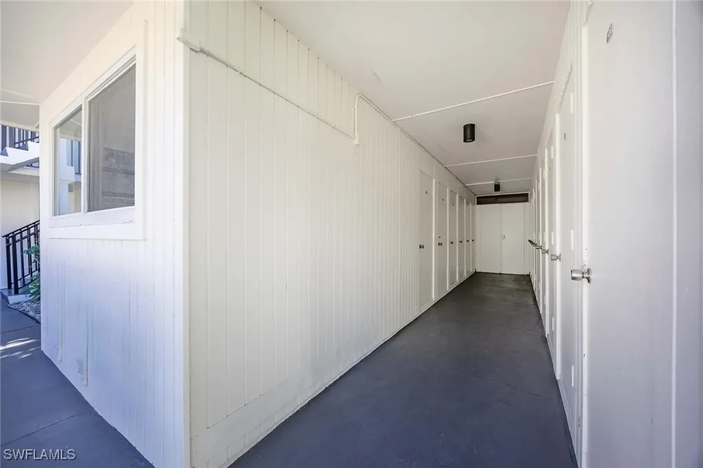 766 Central Avenue Naples FL 34102