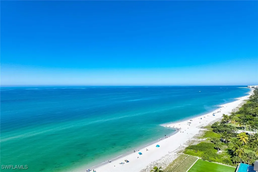 766 Central Avenue Naples FL 34102