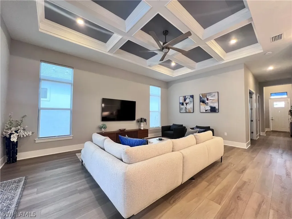 9124 Raintree Street Naples FL 34114