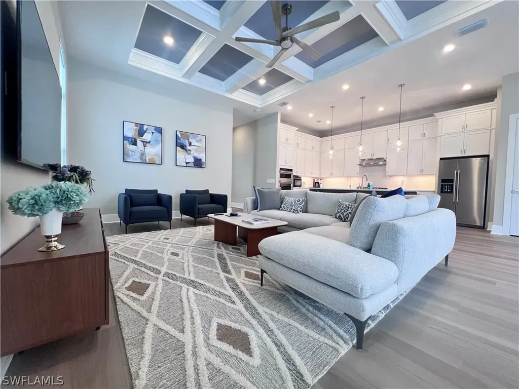 9124 Raintree Street Naples FL 34114
