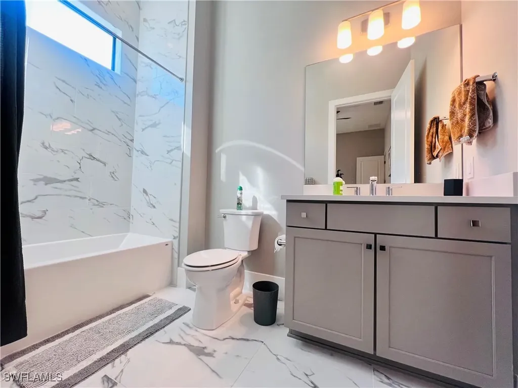 9124 Raintree Street Naples FL 34114