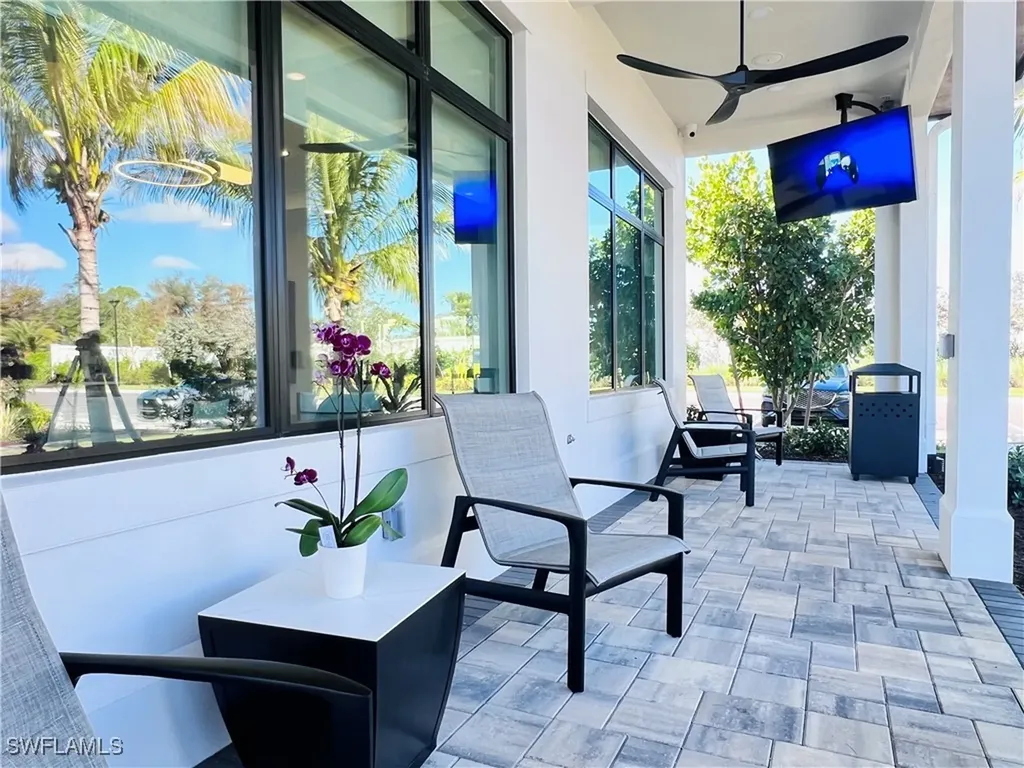 9124 Raintree Street Naples FL 34114