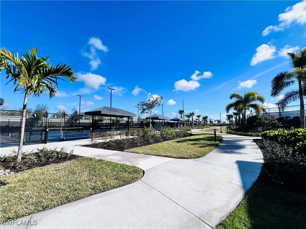 9124 Raintree Street Naples FL 34114