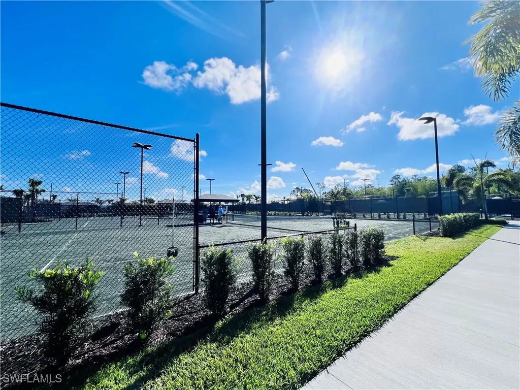 9124 Raintree Street Naples FL 34114
