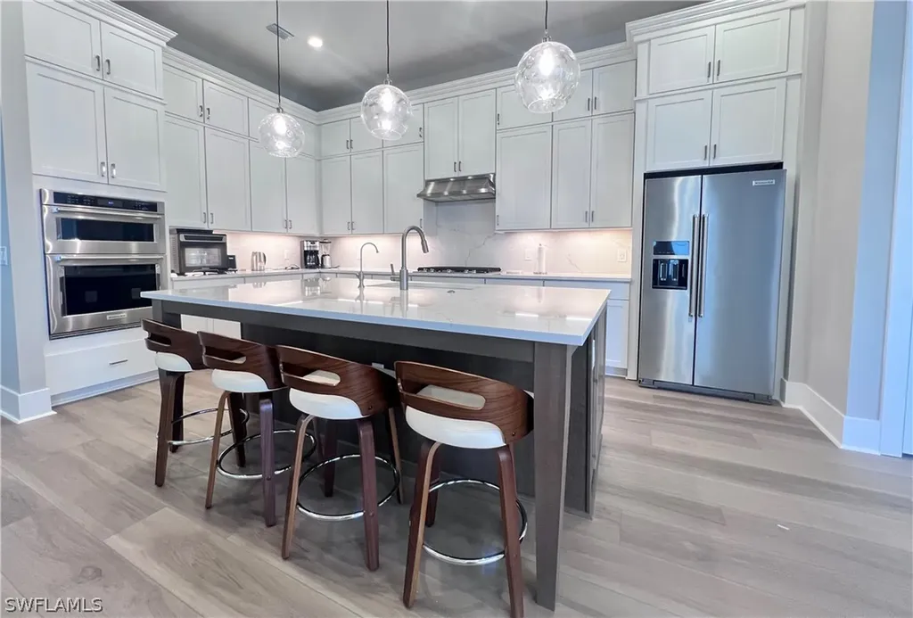 9124 Raintree Street Naples FL 34114