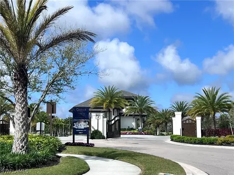 9124 Raintree Street Naples FL 34114