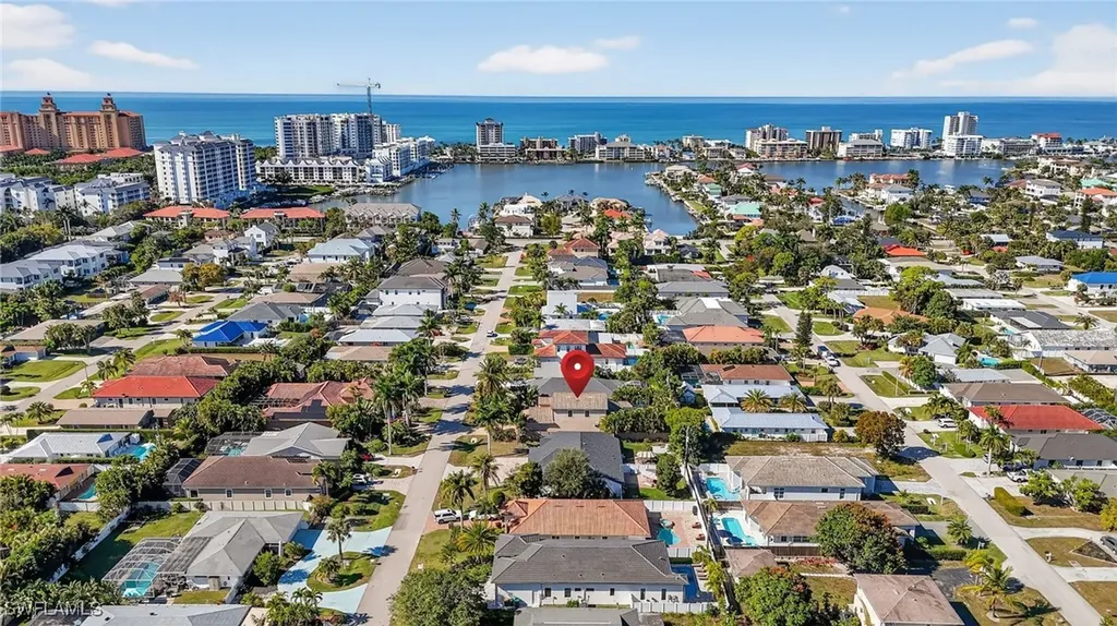 559 93rd Avenue N Naples FL 34108