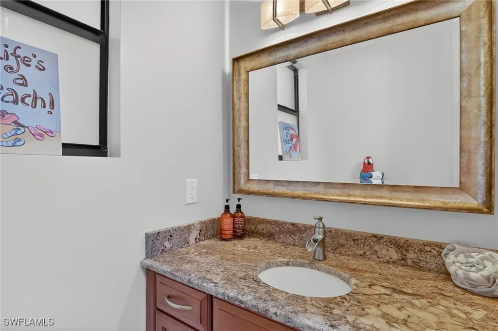 559 93rd Avenue N Naples FL 34108