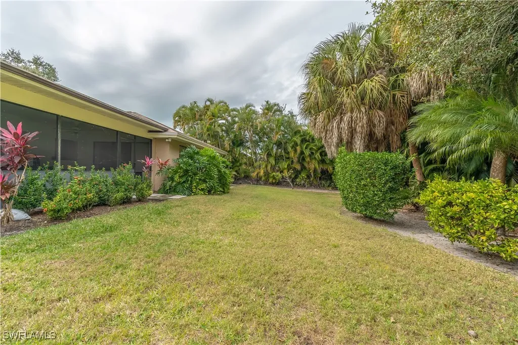 2237 River Reach Drive Naples FL 34104