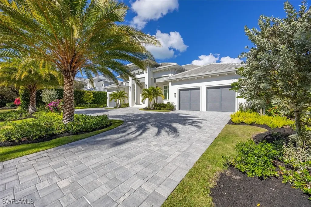 375 Bow Line Drive Naples FL 34103