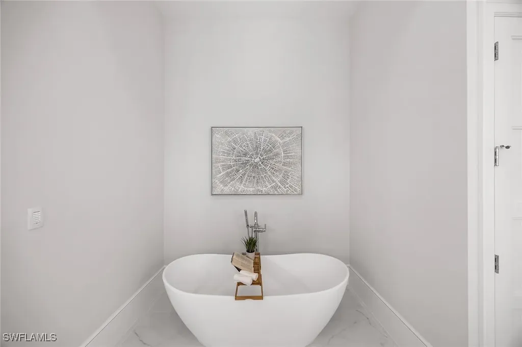 375 Bow Line Drive Naples FL 34103