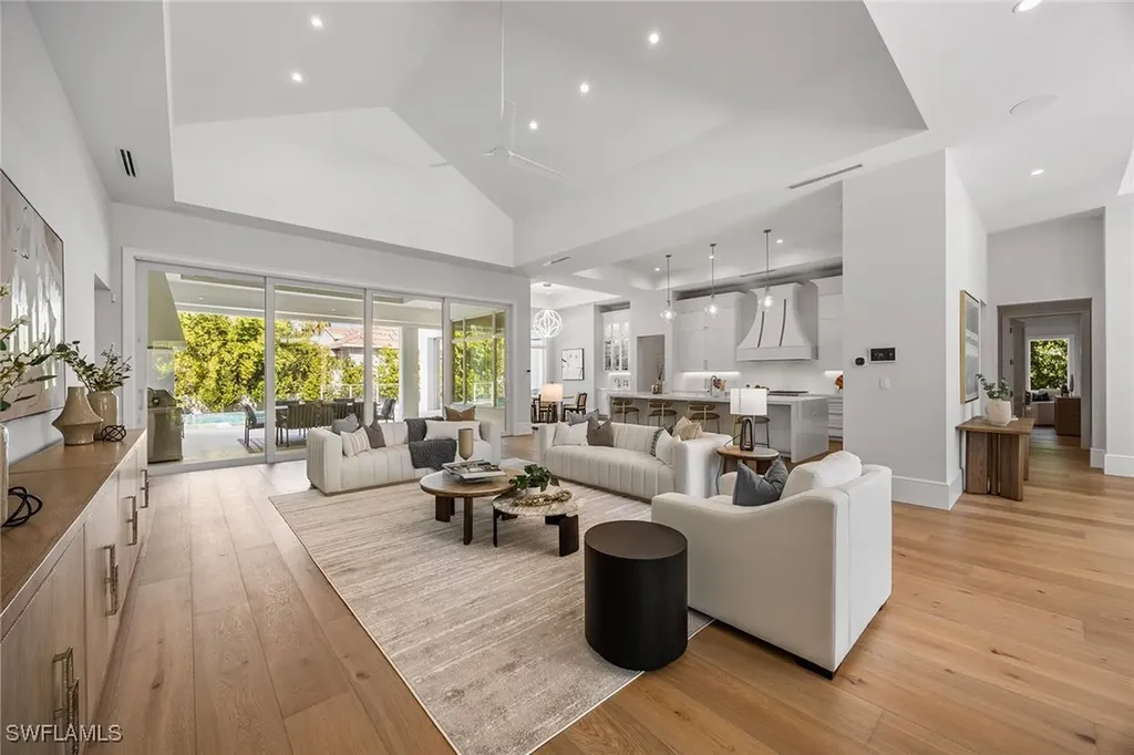 375 Bow Line Drive Naples FL 34103