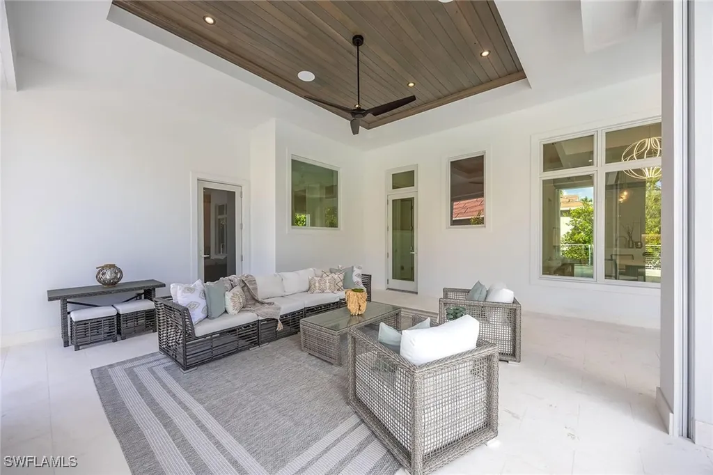 375 Bow Line Drive Naples FL 34103