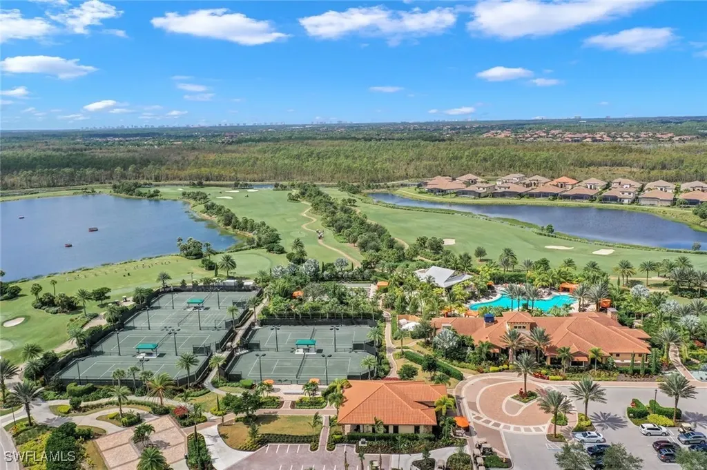 9373 Pocida Court Naples FL 34119