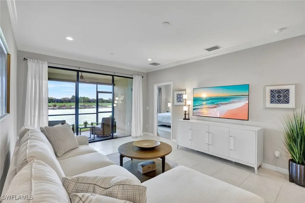 9373 Pocida Court Naples FL 34119