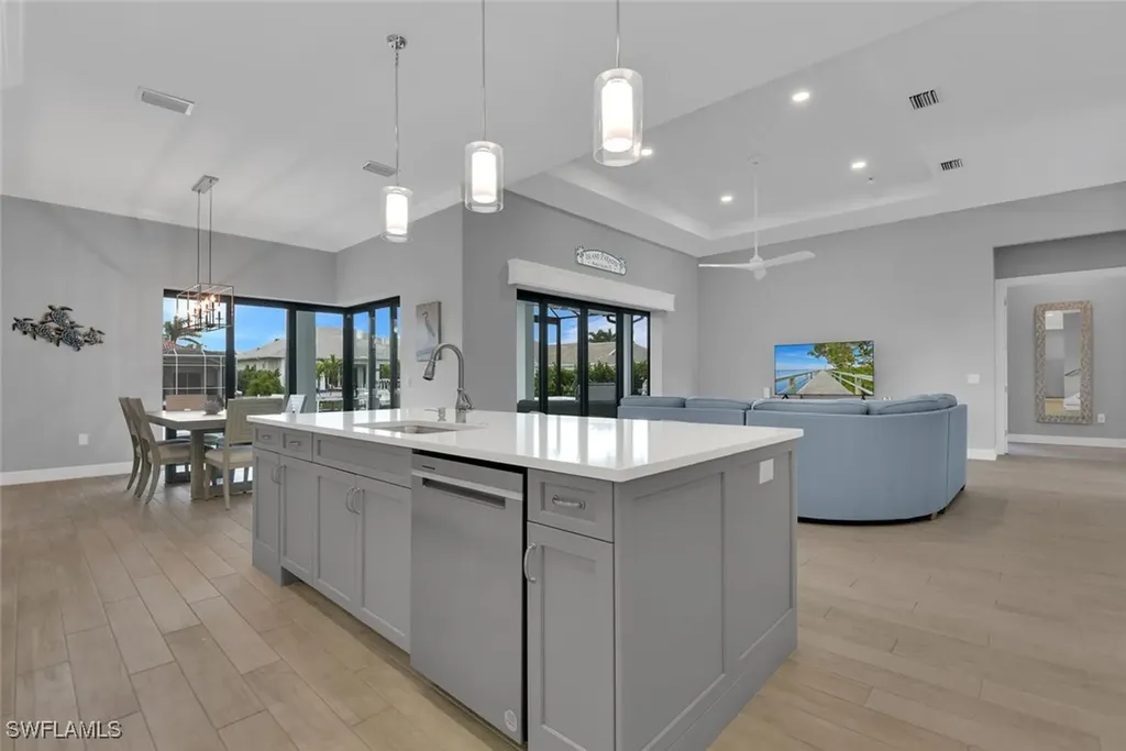 1621 Begonia Court Marco Island FL 34145