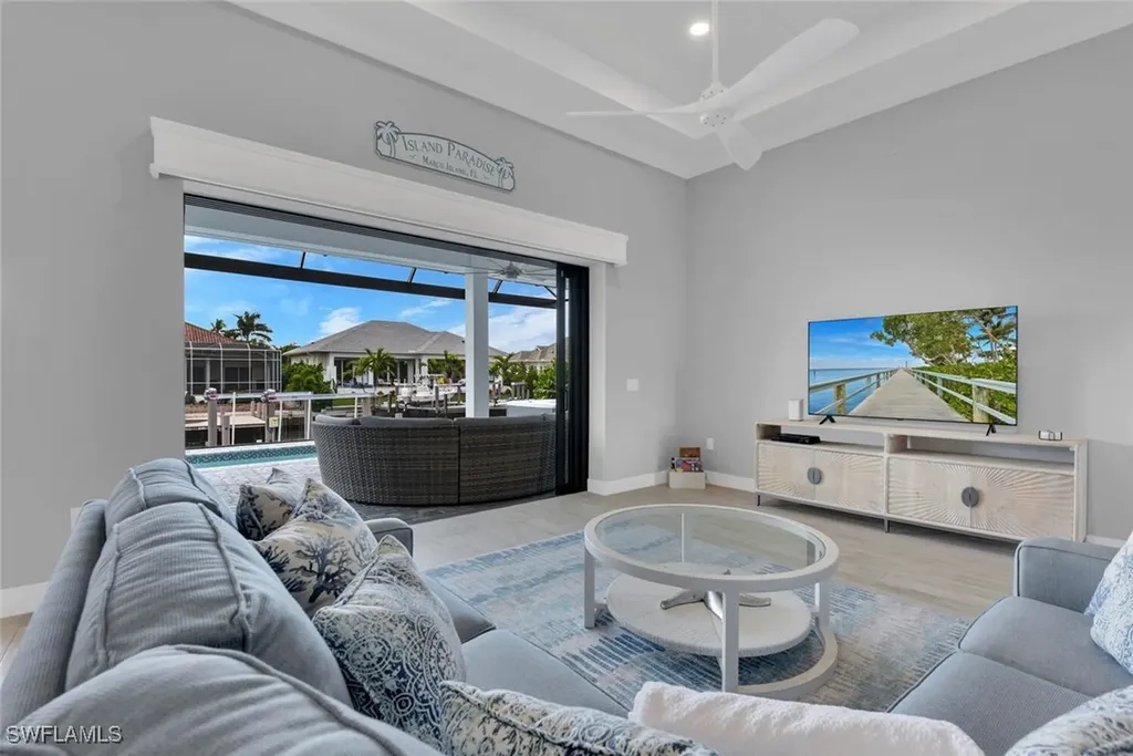 1621 Begonia Court Marco Island FL 34145