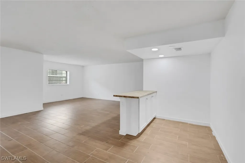 9395 Pennsylvania Avenue Bonita Springs FL 34135