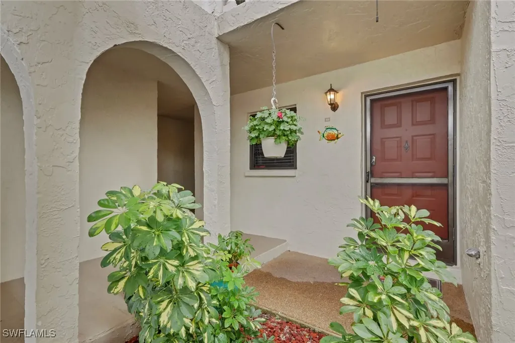 9395 Pennsylvania Avenue Bonita Springs FL 34135