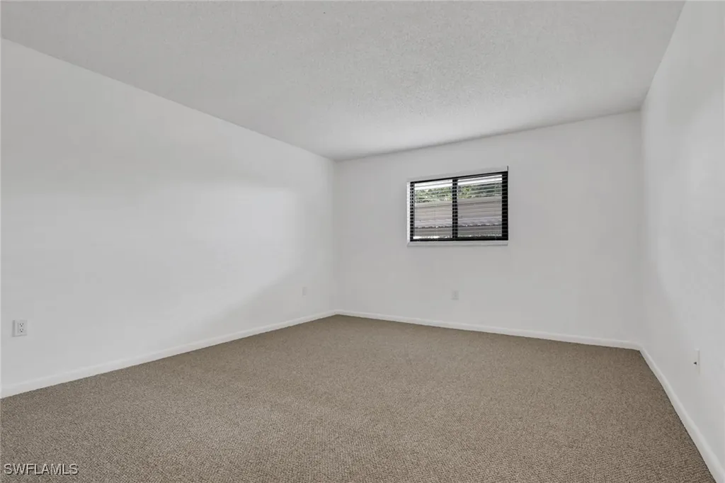 9395 Pennsylvania Avenue Bonita Springs FL 34135