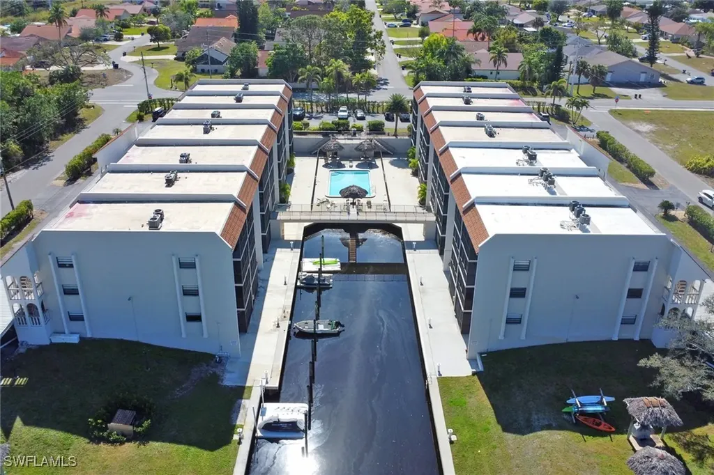 9395 Pennsylvania Avenue Bonita Springs FL 34135