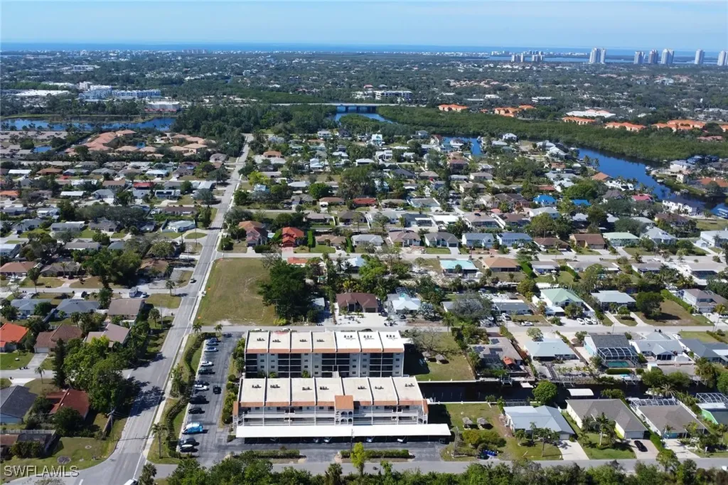 9395 Pennsylvania Avenue Bonita Springs FL 34135
