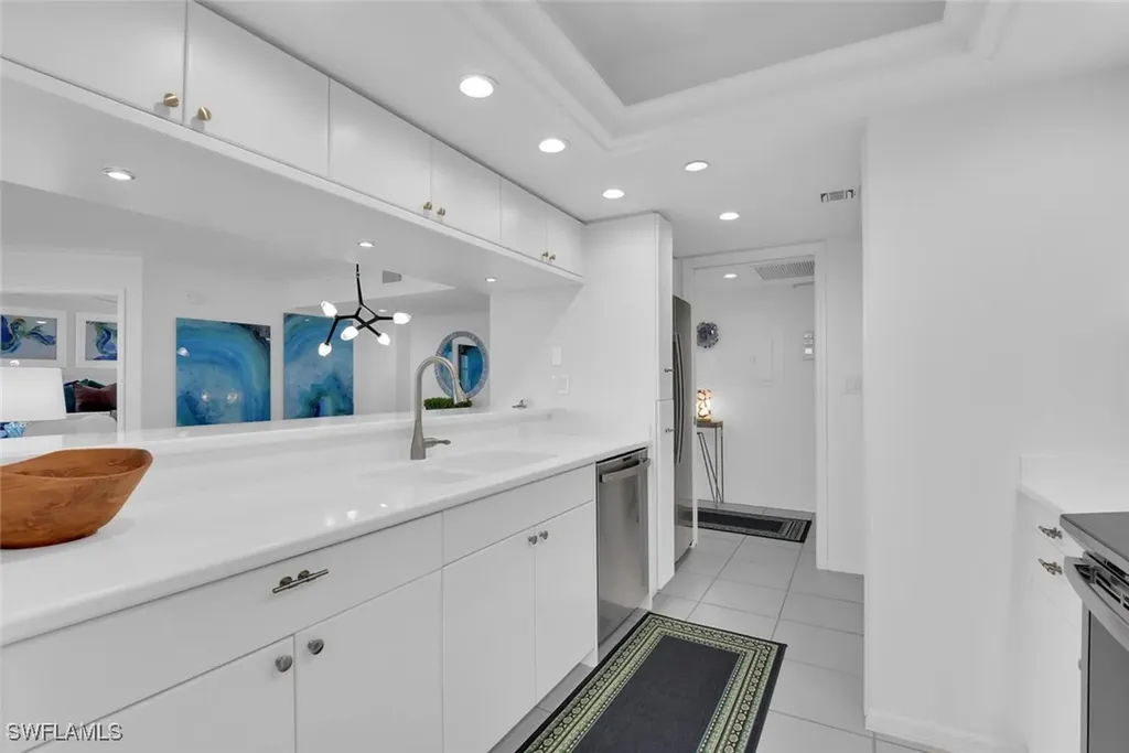 6101 Pelican Bay Boulevard Naples FL 34108