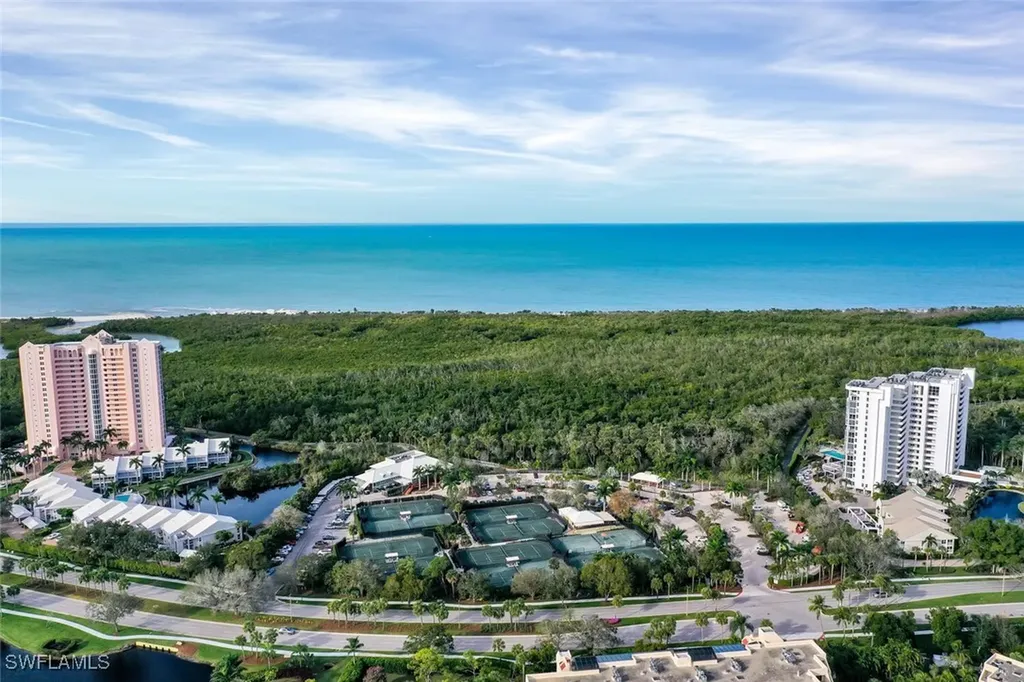 6101 Pelican Bay Boulevard Naples FL 34108