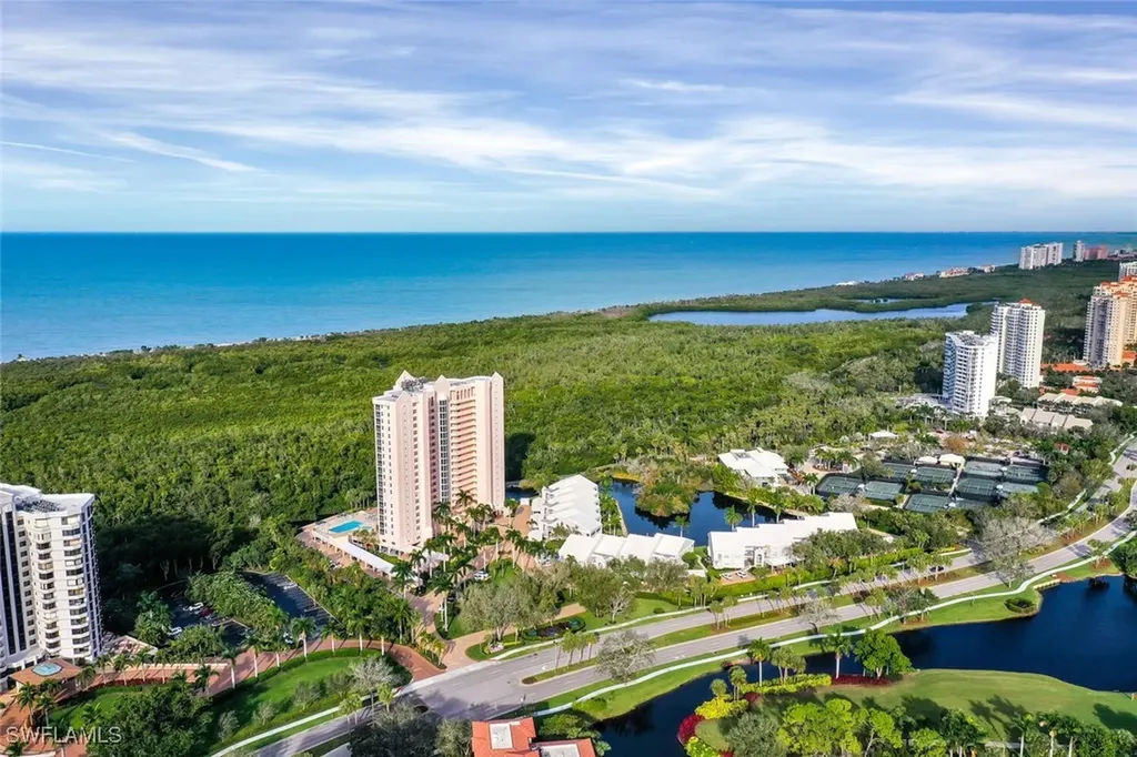 6101 Pelican Bay Boulevard Naples FL 34108