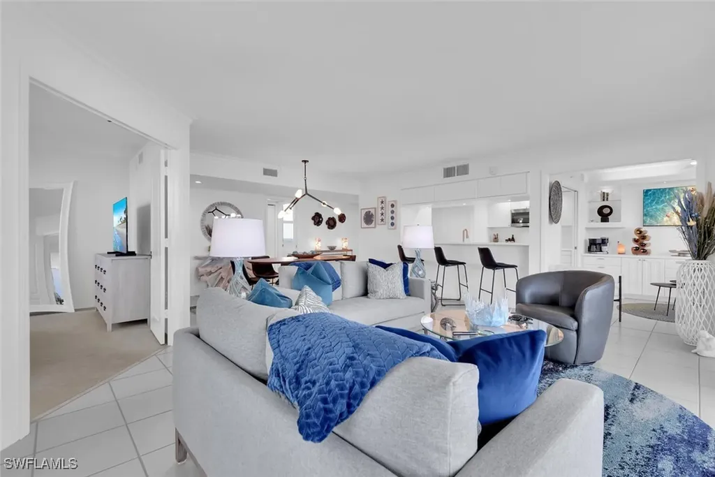 6101 Pelican Bay Boulevard Naples FL 34108