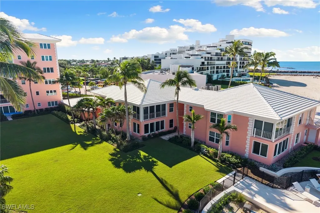 2401 Gulf Shore Boulevard N Naples FL 34103