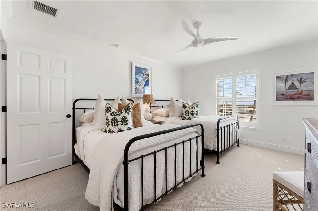 2401 Gulf Shore Boulevard N Naples FL 34103