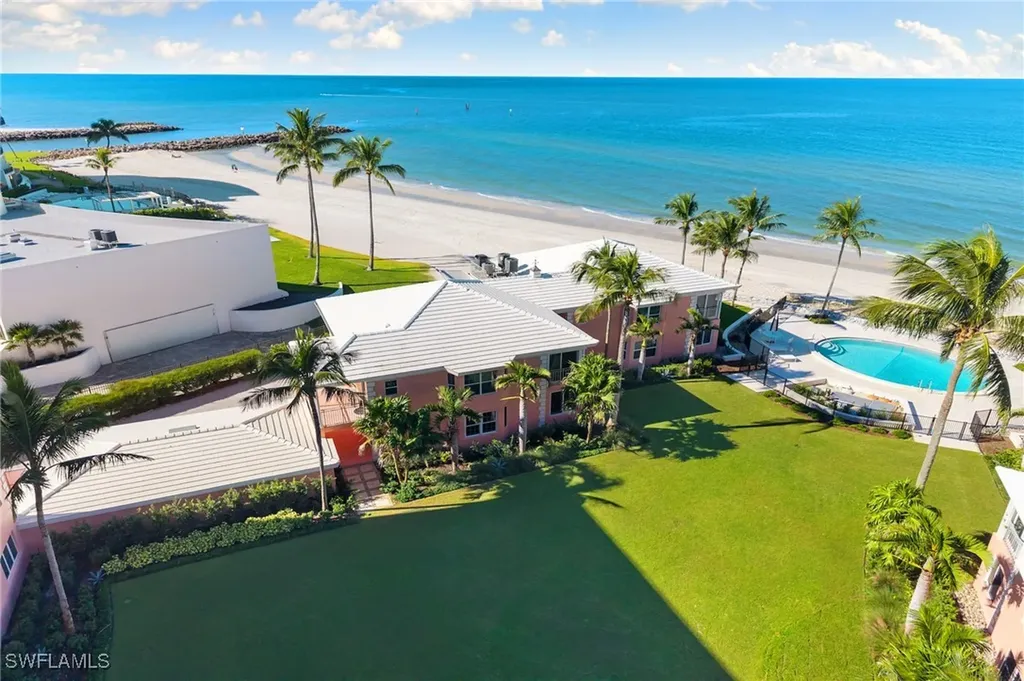 2401 Gulf Shore Boulevard N Naples FL 34103