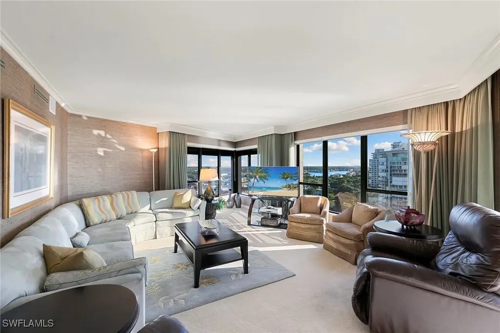 4451 Gulf Shore Boulevard N Naples FL 34103