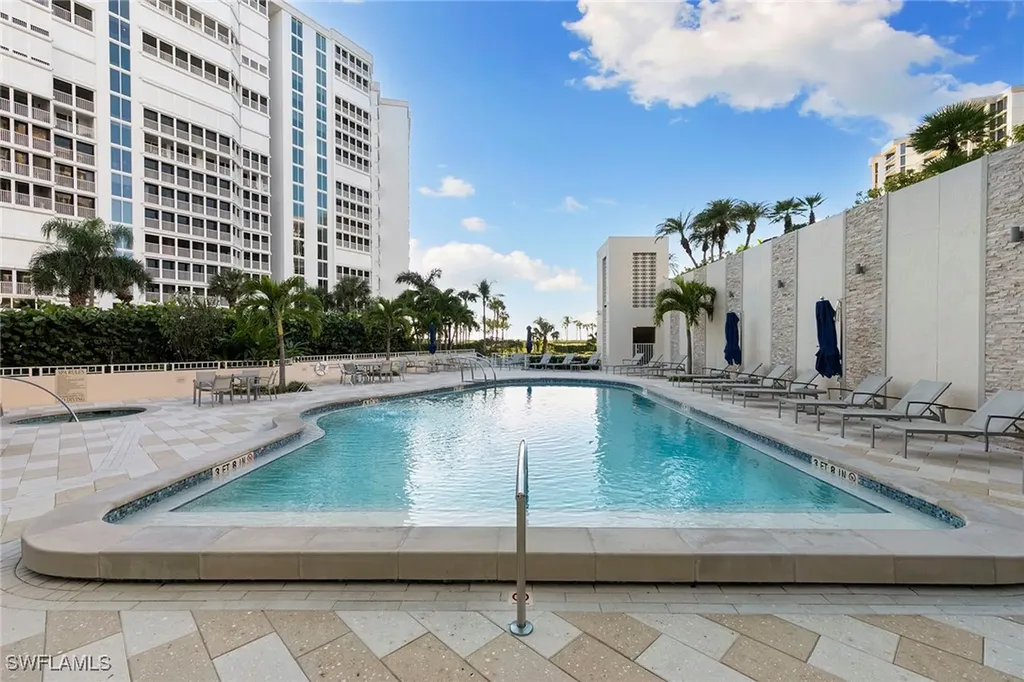 4451 Gulf Shore Boulevard N Naples FL 34103