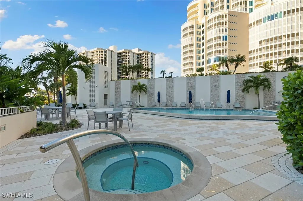 4451 Gulf Shore Boulevard N Naples FL 34103