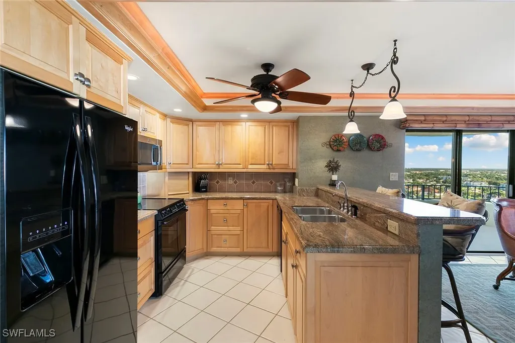 4451 Gulf Shore Boulevard N Naples FL 34103