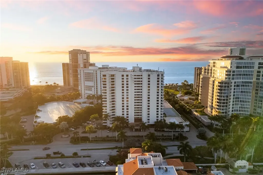 4451 Gulf Shore Boulevard N Naples FL 34103