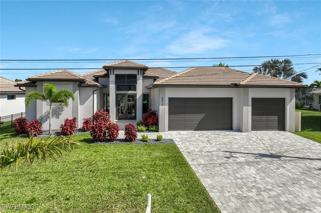 2017 SW 31st Terrace Cape Coral FL 33914