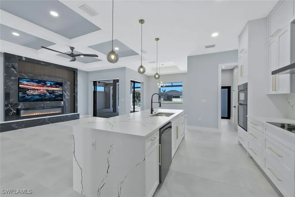 2017 SW 31st Terrace Cape Coral FL 33914