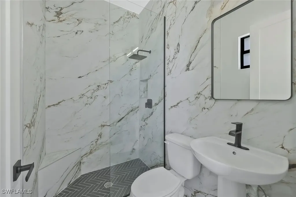 2017 SW 31st Terrace Cape Coral FL 33914