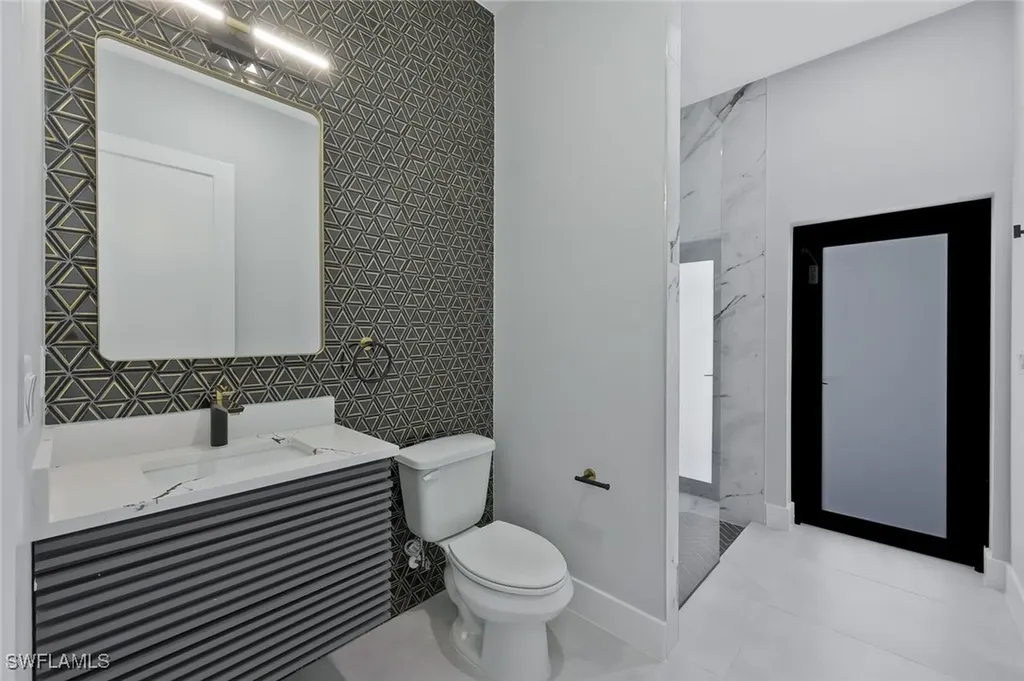 2017 SW 31st Terrace Cape Coral FL 33914